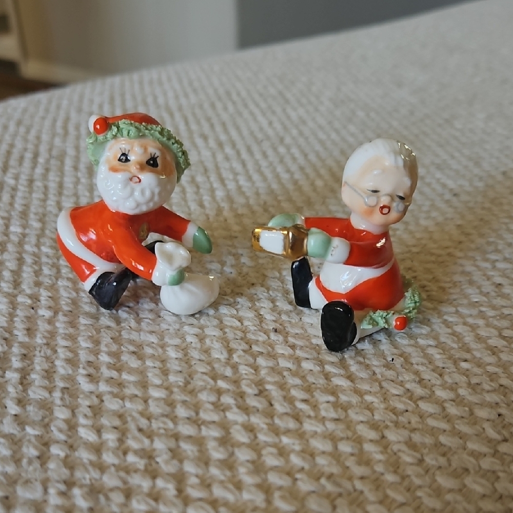 Vintage Ceramic Napcoware Santa and Mrs. Claus Mini Candle Holders